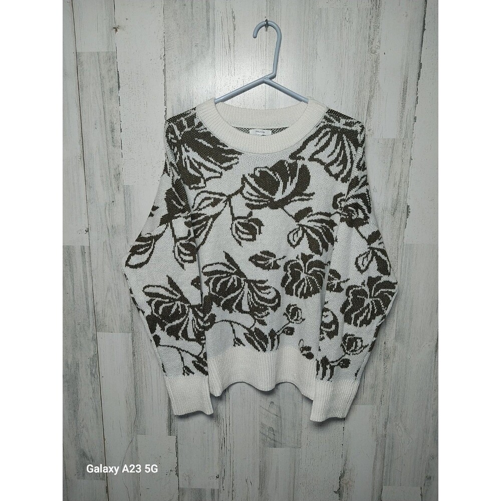 Maurices Women's XL Cream & Olive Green Floral Sweater XL